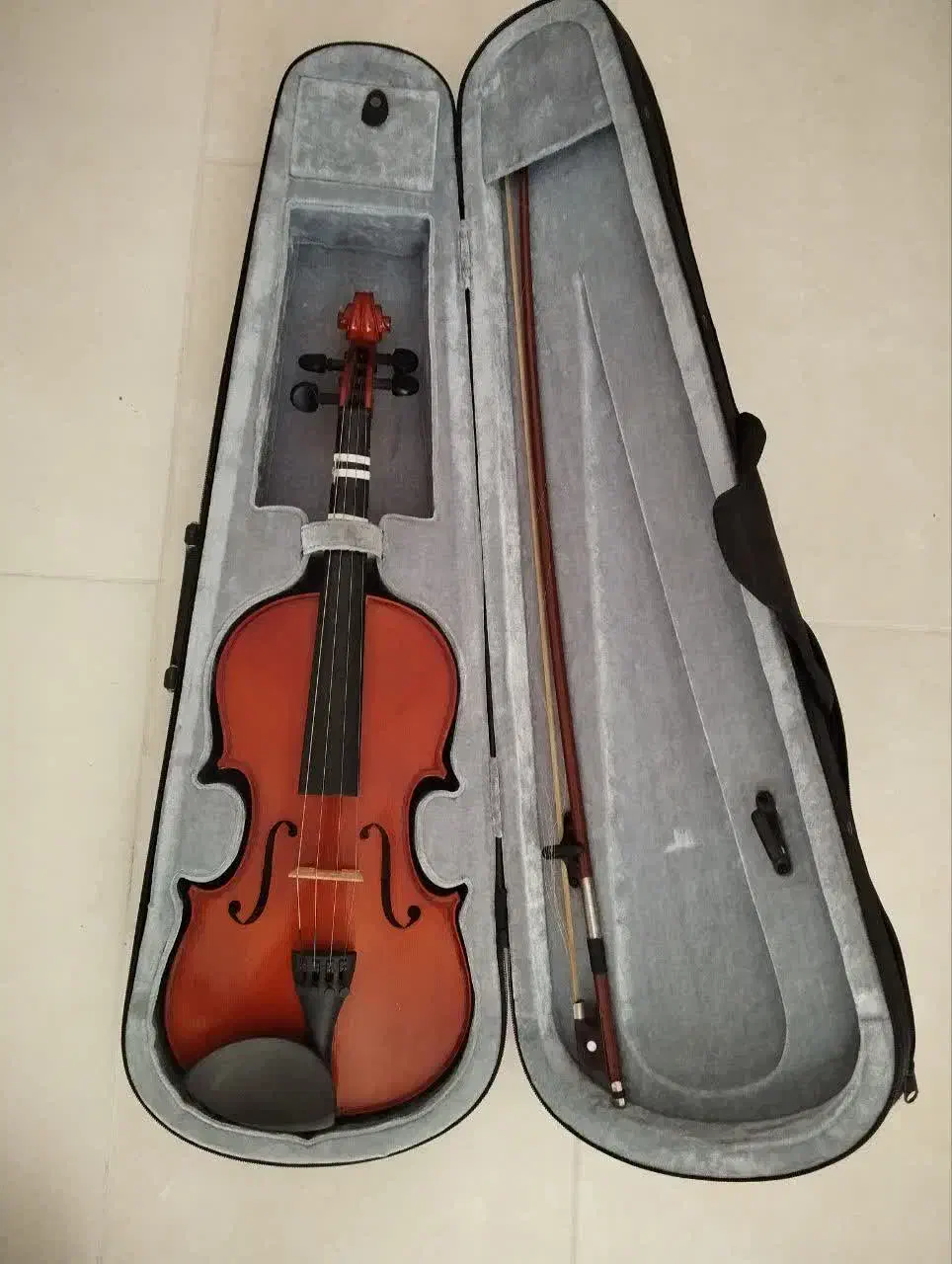 ویولن ۴/۴|ویولن|قم, سراجه (۱۵ خرداد)|دیوار