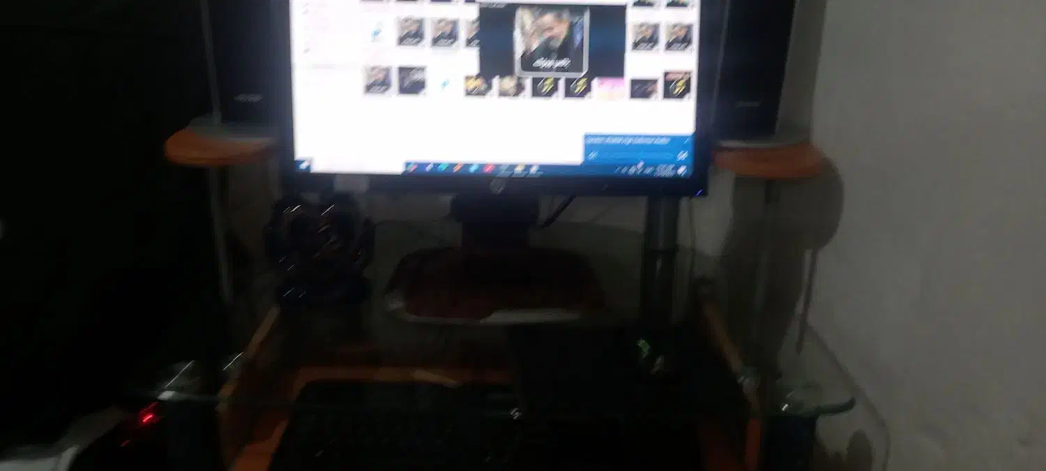 کامپیوتر ۲۲اینچ|رایانه رومیزی|کارون, |دیوار