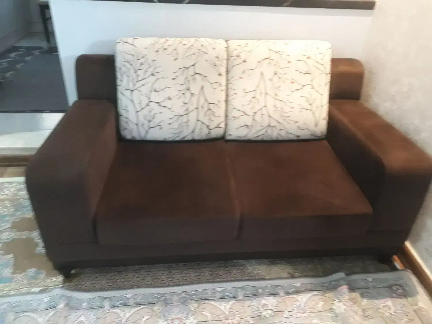 مبل ۴نفره|مبلمان خانگی و میز عسلی|تهران, آهنگ|دیوار