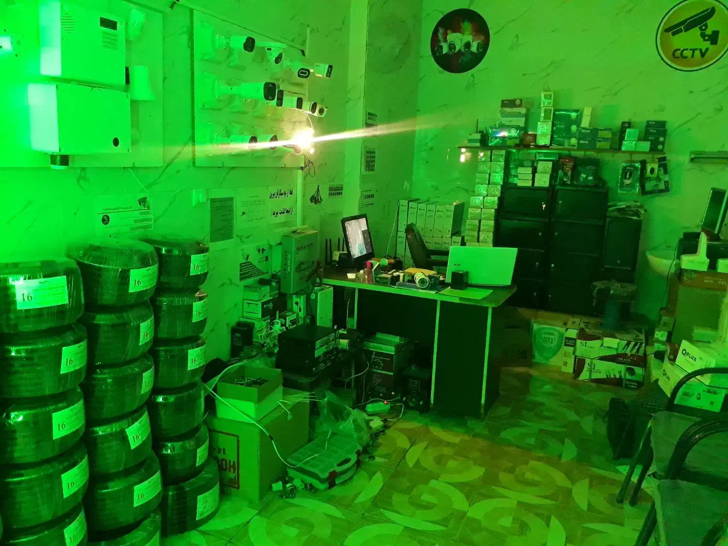 دوربین مداربسته فروش و نصب|دوربین مداربسته|عجب شیر, |دیوار