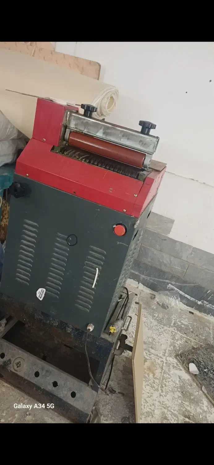 دستگاه چسب زن صابونی|فعالیت داوطلبانه تحقیقاتی|قم, علی آباد سعدگان|دیوار