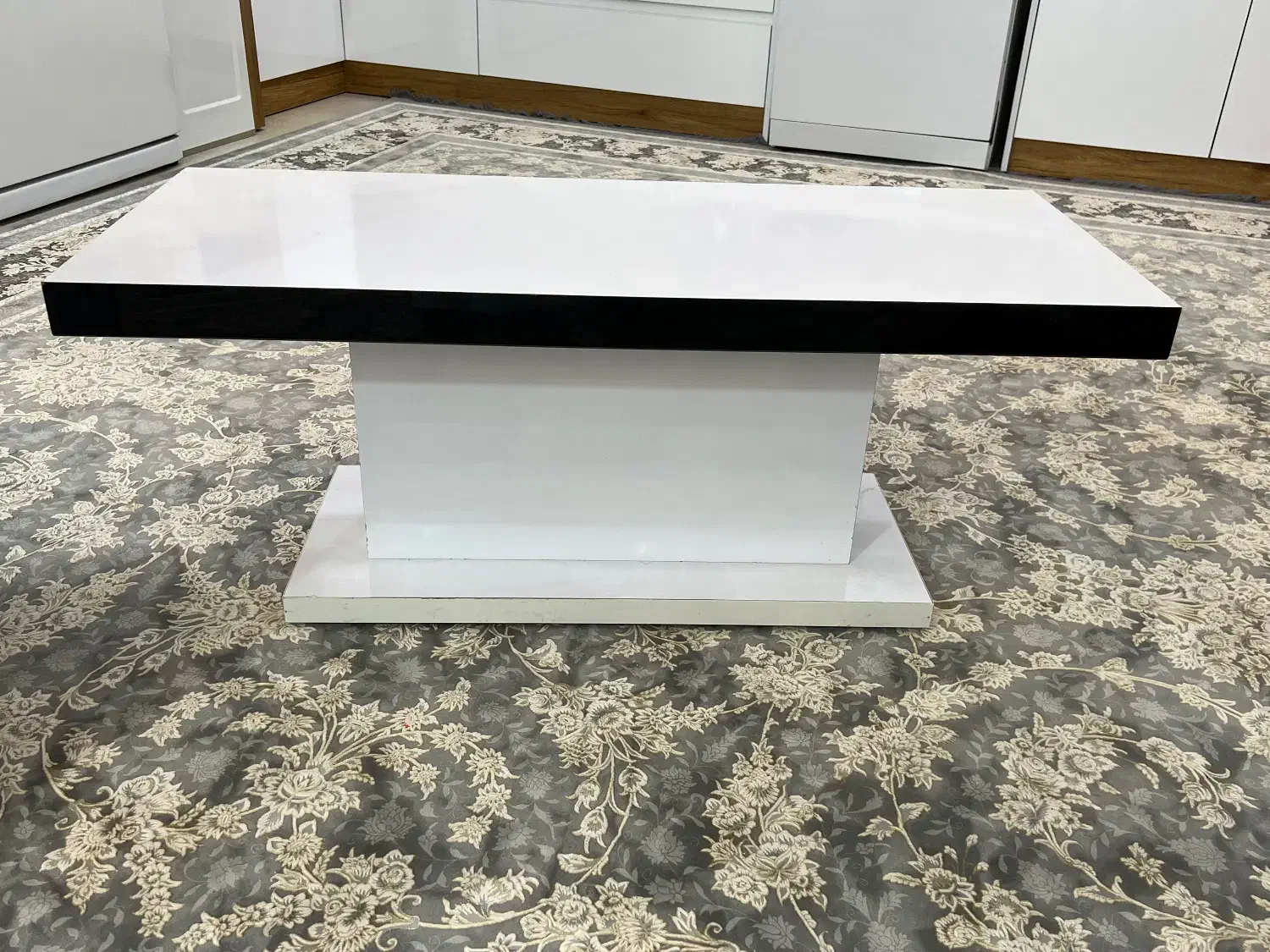 میز|میز و صندلی غذاخوری|برازجان, |دیوار