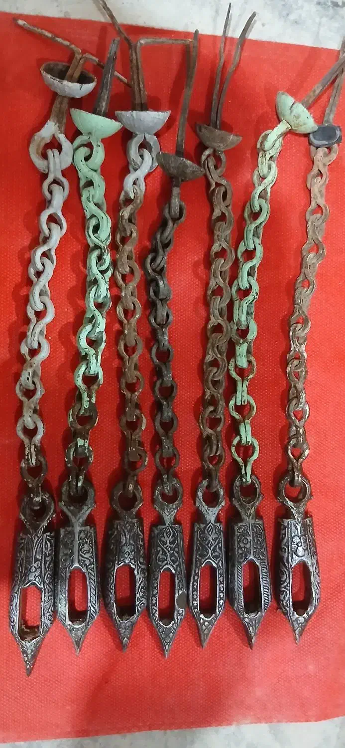 چفت فولادی یزدی|کلکسیون اشیاء عتیقه|اشکذر, |دیوار