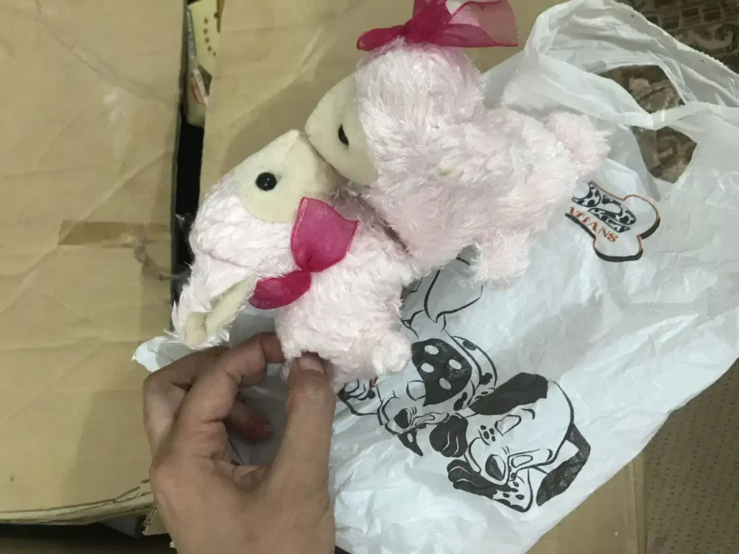 عروسک|اسباب‌‌بازی|بروجرد, |دیوار