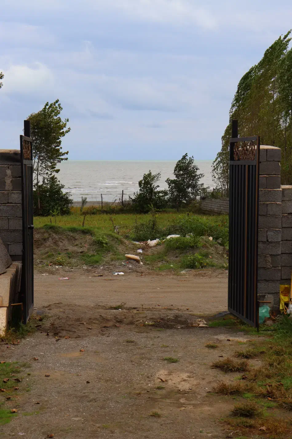 ویلا ساحلی روزانه آستارا|اجارهٔ کوتاهمدت ویلا و باغ|لوندویل, |دیوار