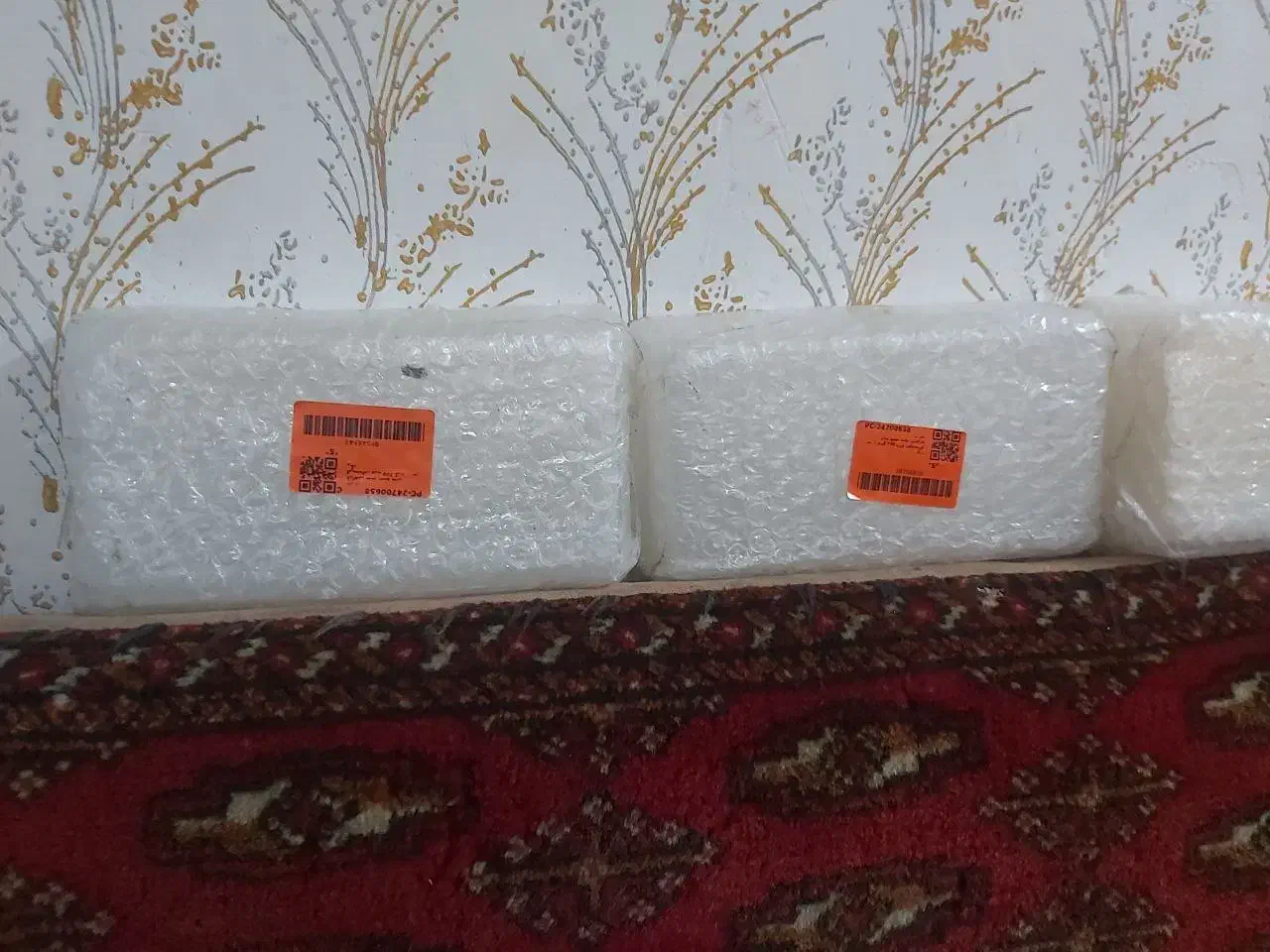 پارافین شم|صنایع دستی و سایر لوازم تزئینی|فومن, |دیوار