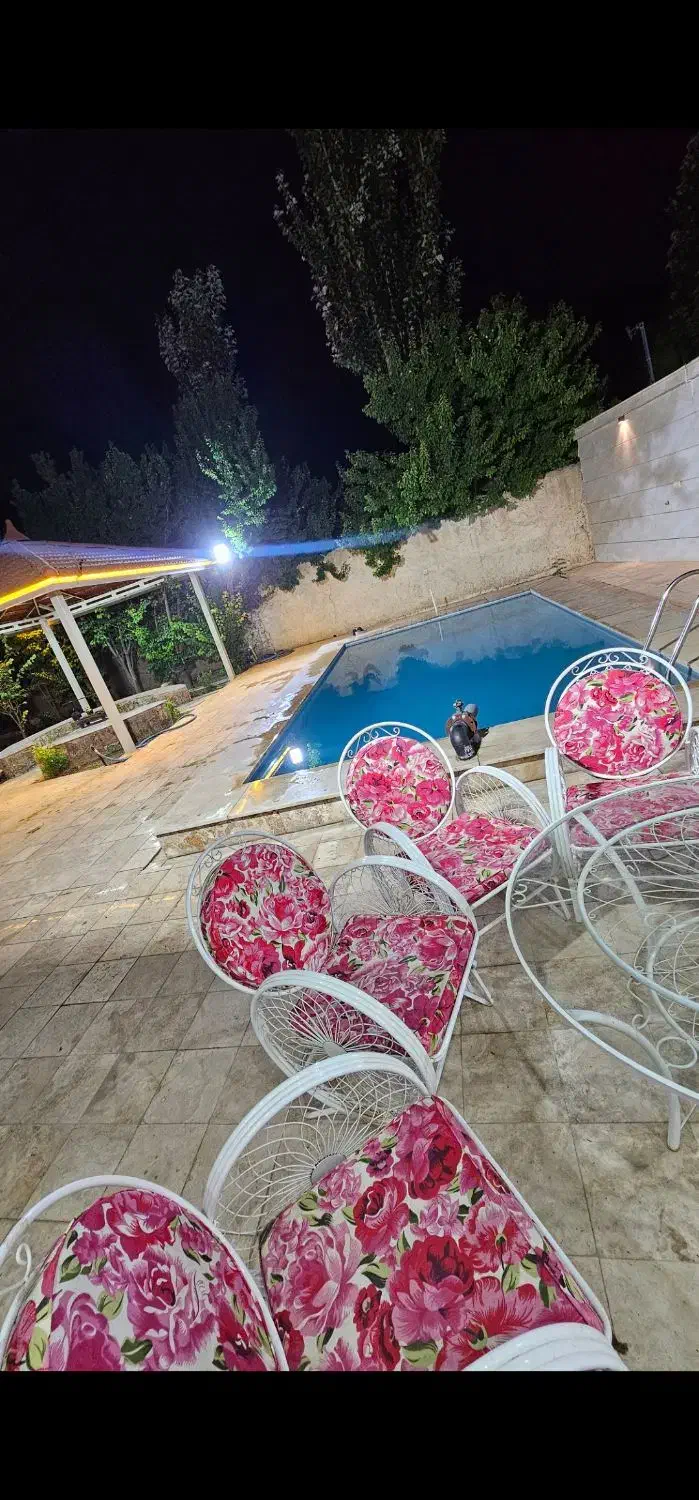 اجاره سالیانه باغ مجهز زردنجان|اجارهٔ خانه و ویلا|اصفهان, سرشبادران|دیوار