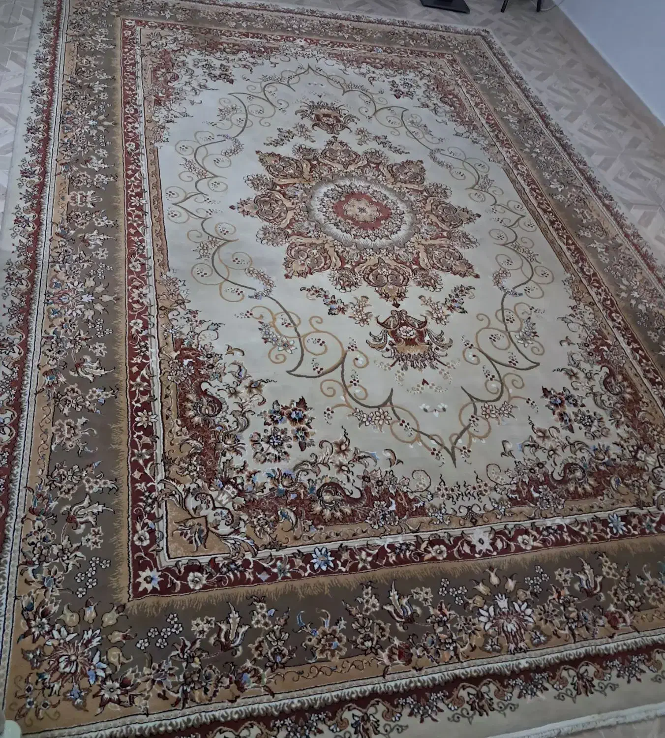 فرش ۹متری|فرش|رشت, پل تالشان|دیوار