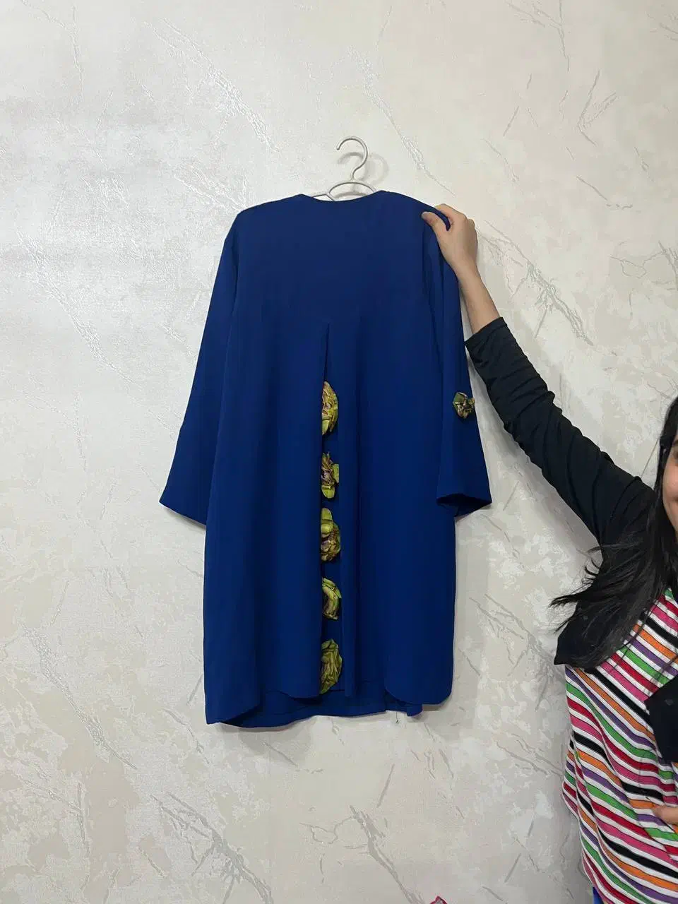 مانتو و لباس مجلسی فقط ۲۰۰|لباس|زاهدان, |دیوار