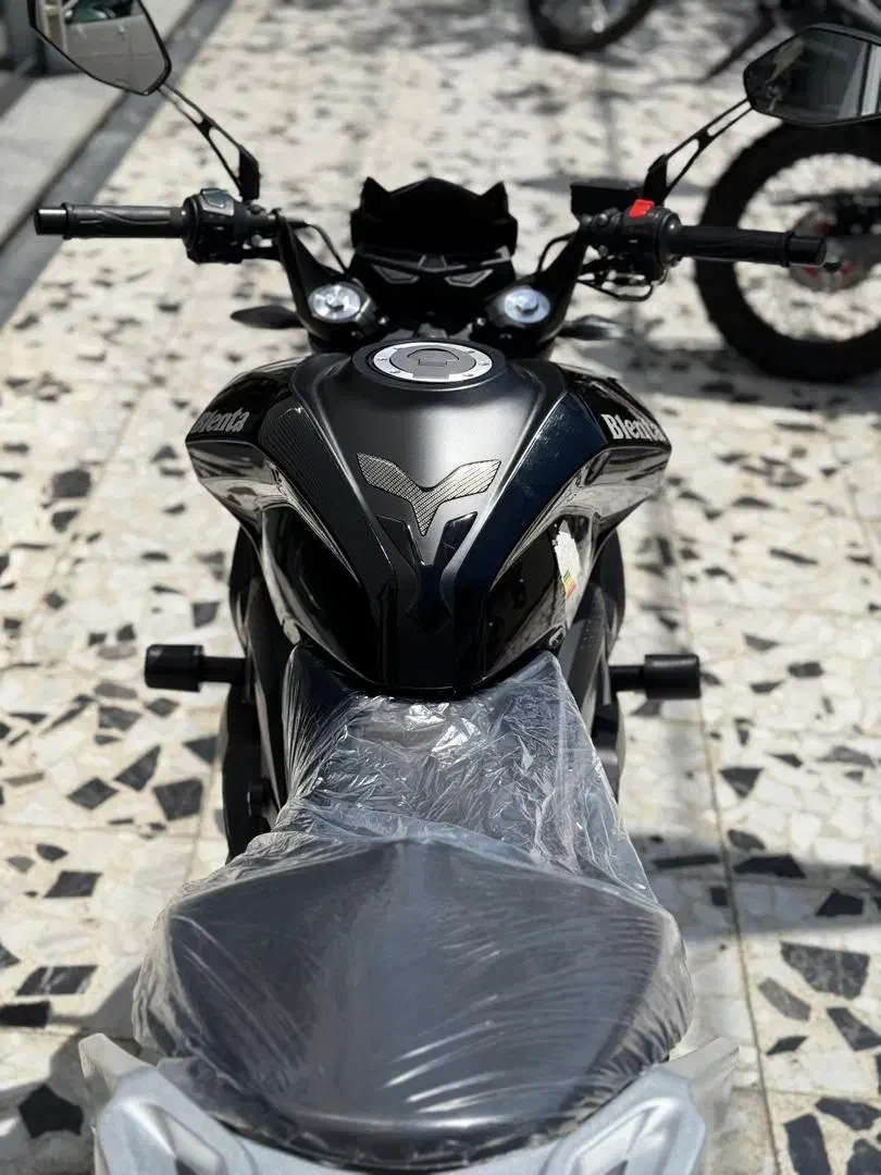 بلنتا z249 مدل ۱۴۰۲|موتورسیکلت|بروجرد, |دیوار