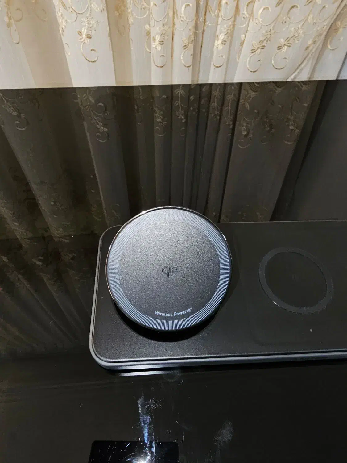 شارژر وایرلس سه کاره برند محبوب و معتبر انکر|لوازم جانبی موبایل و تبلت|تبریز, |دیوار