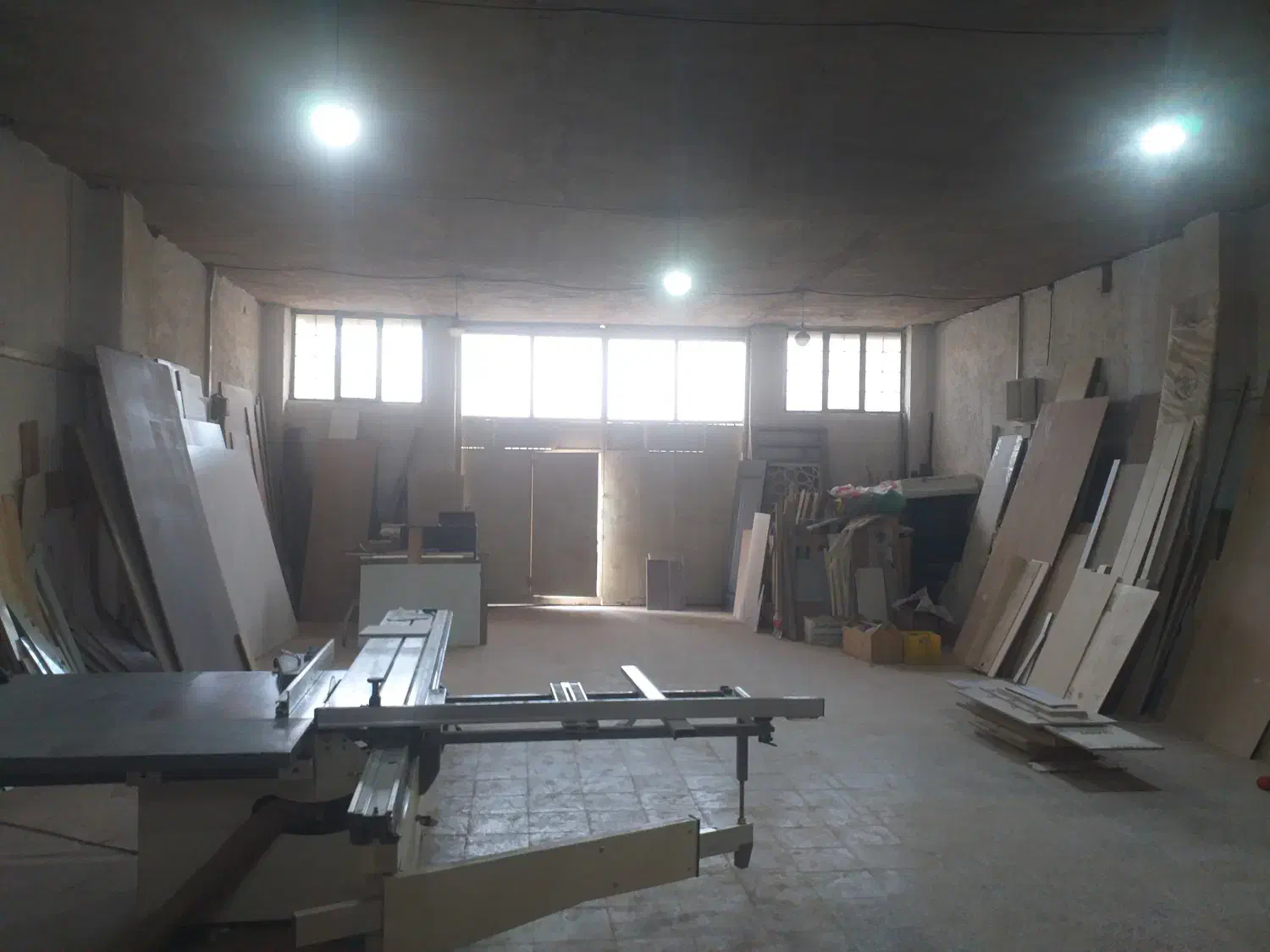 اجاره کارگاه|اجارهٔ دفتر صنعتی، کشاورزی، تجاری|خمینیشهر, |دیوار