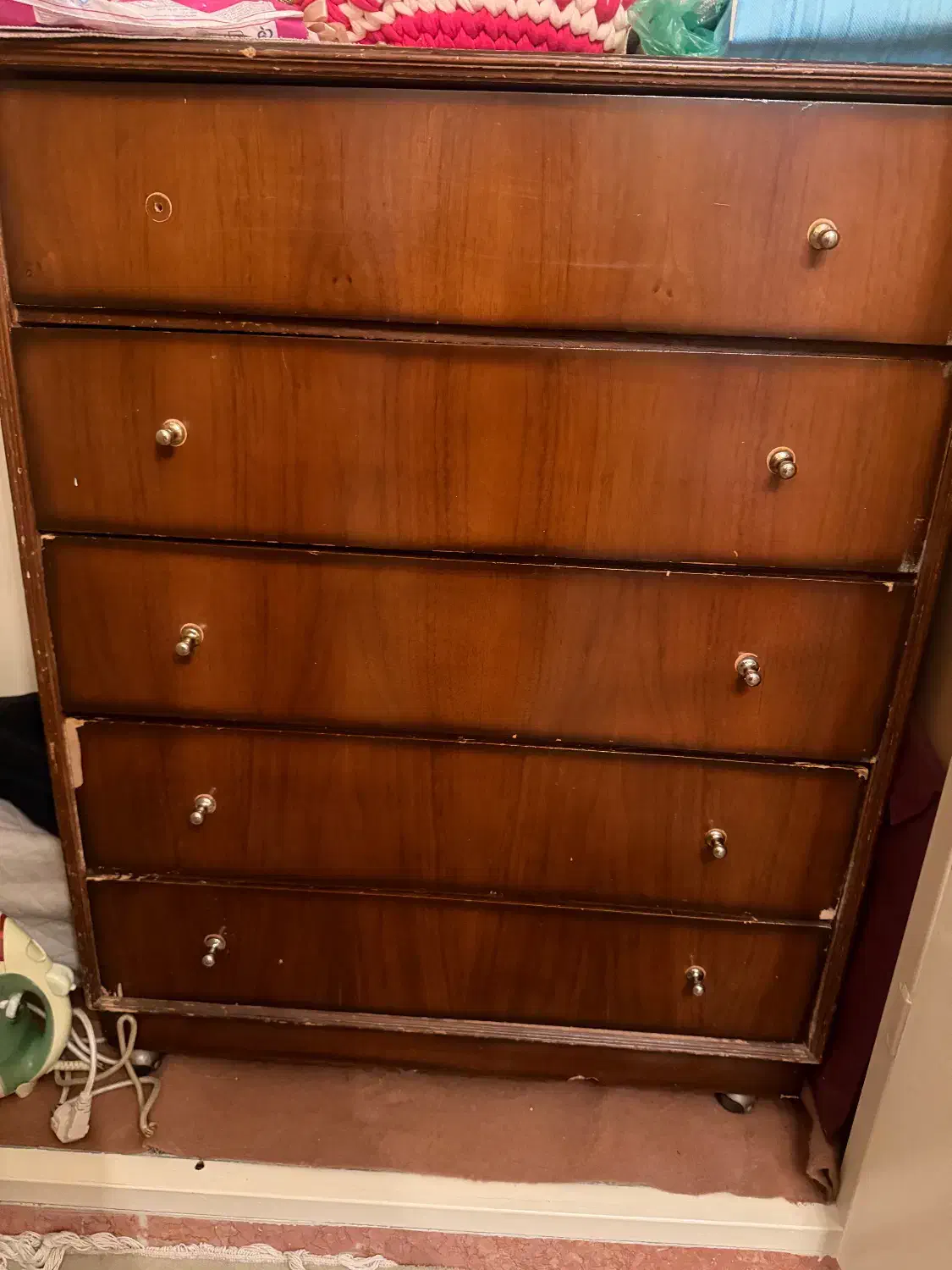 دراور چوبی|جاکفشی، کمد، دراور|تهران, آهنگران (سراسیاب دولاب)|دیوار