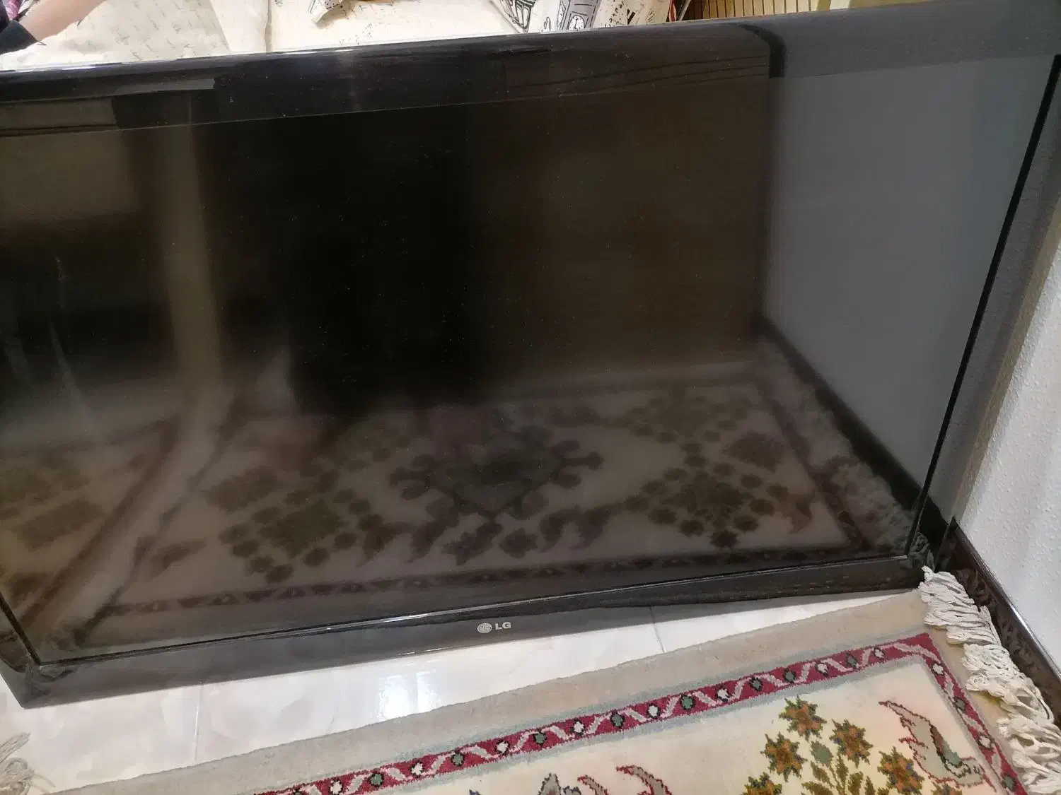 تلویزیون ال جی 42 اینچ کره ای اصل|تلویزیون و پروژکتور|شاهین‌شهر, خانه کارگر|دیوار