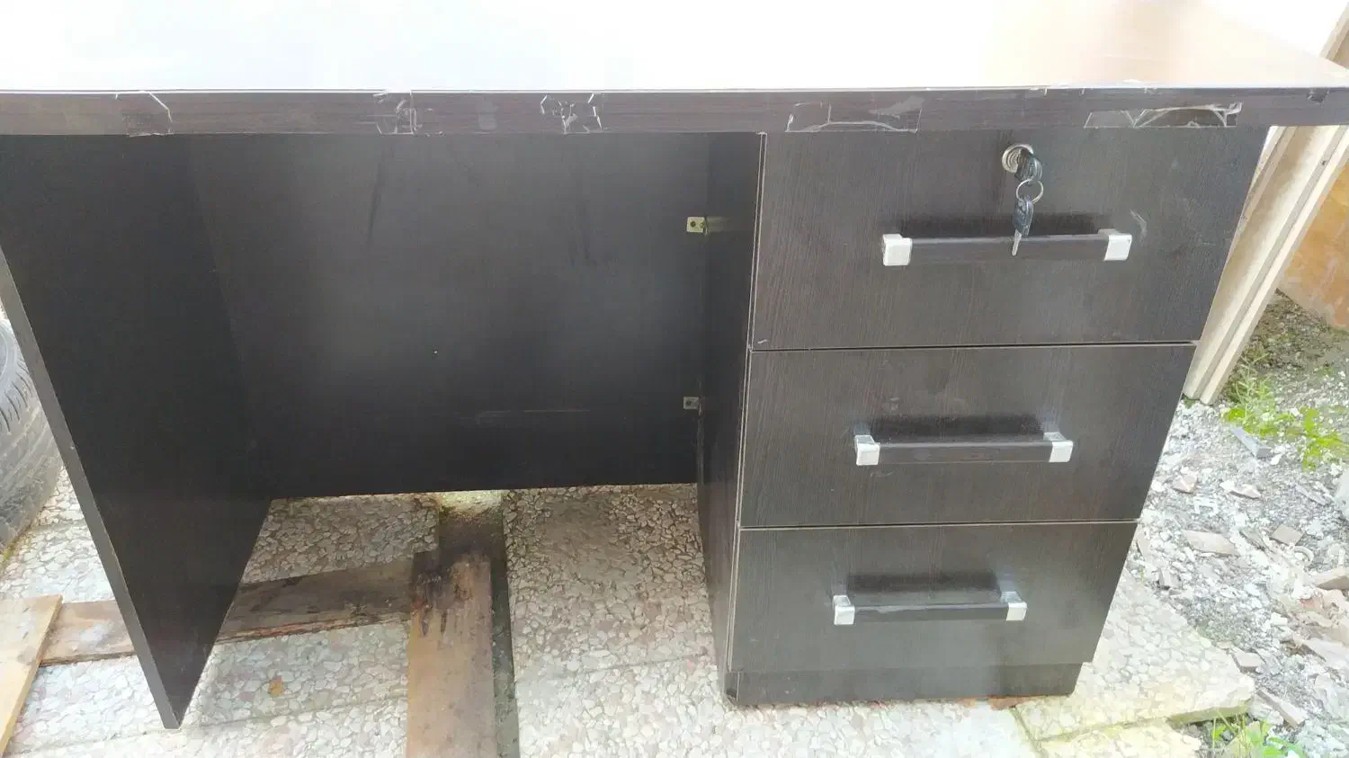 میز کار سالم|دفتر کار|رودسر, |دیوار