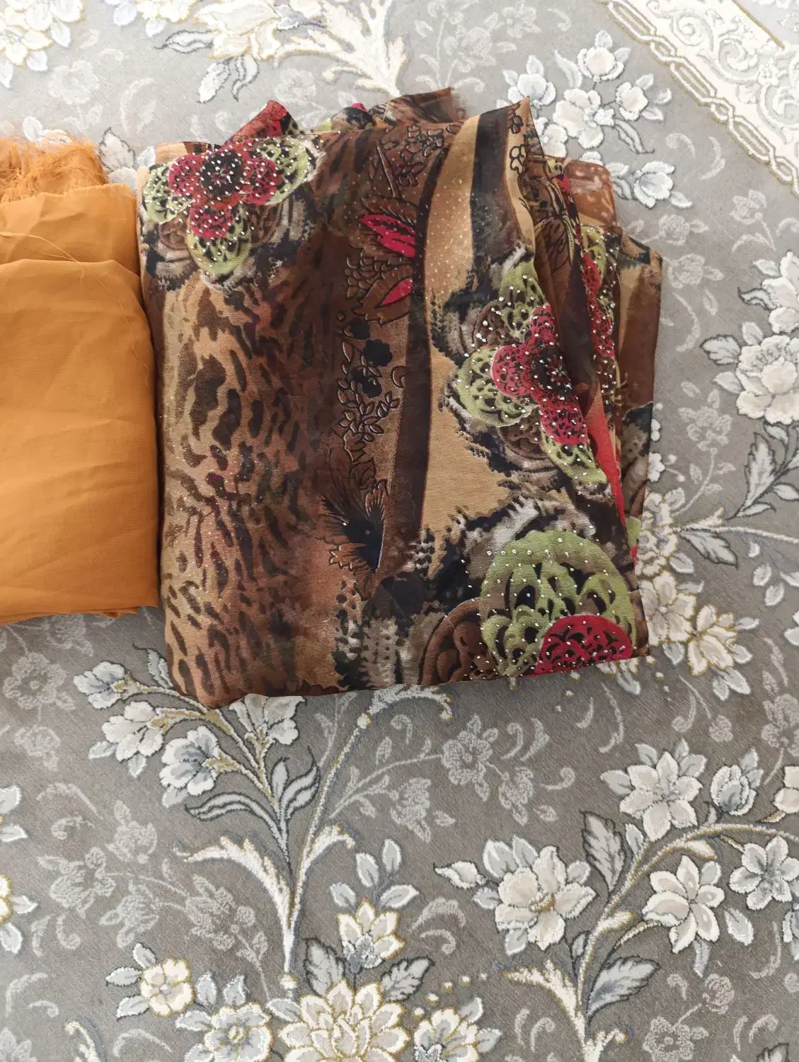 پارچه مجلسی|لباس|چرداول, |دیوار