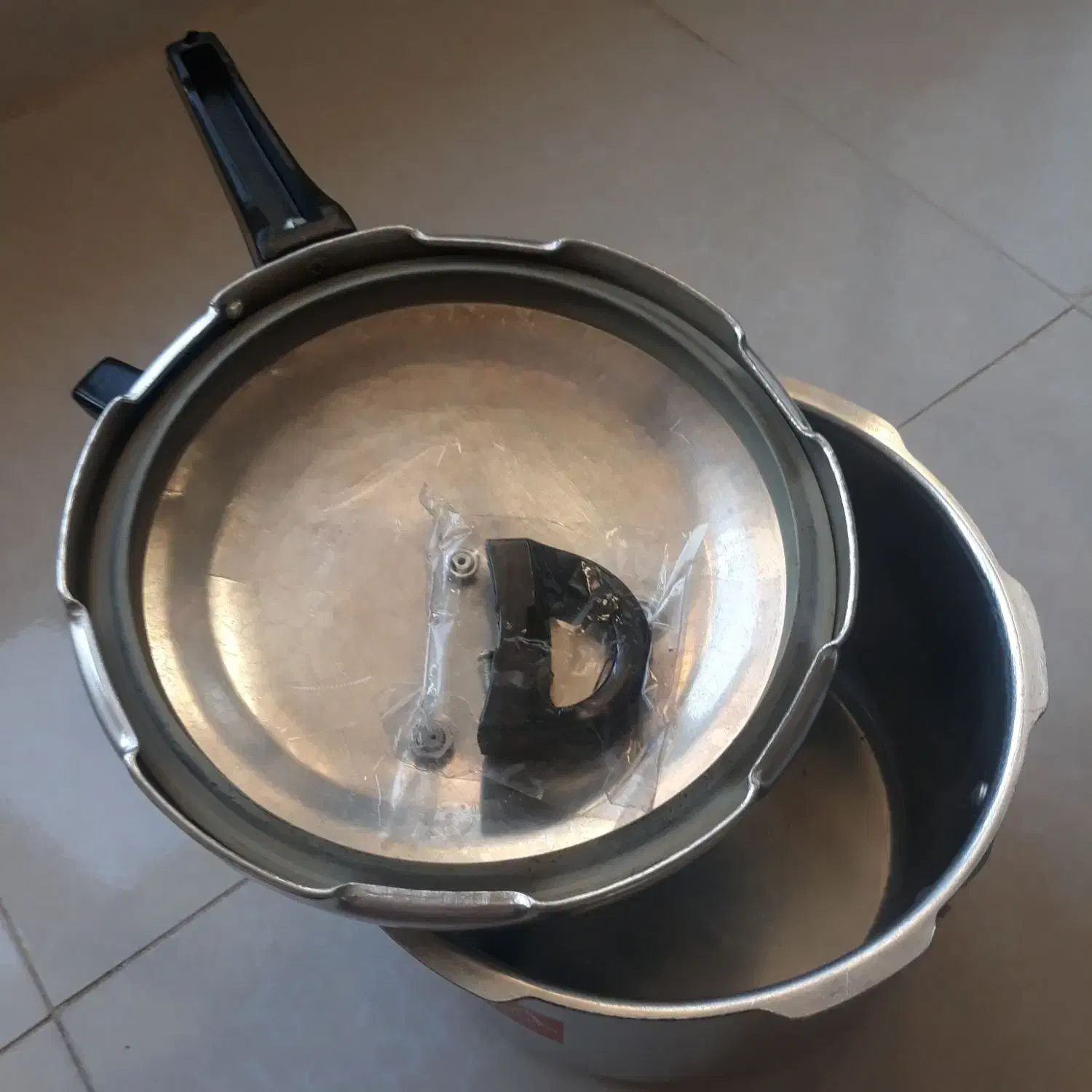 زودپز|ظروف پختوپز|سرپل ذهاب, |دیوار