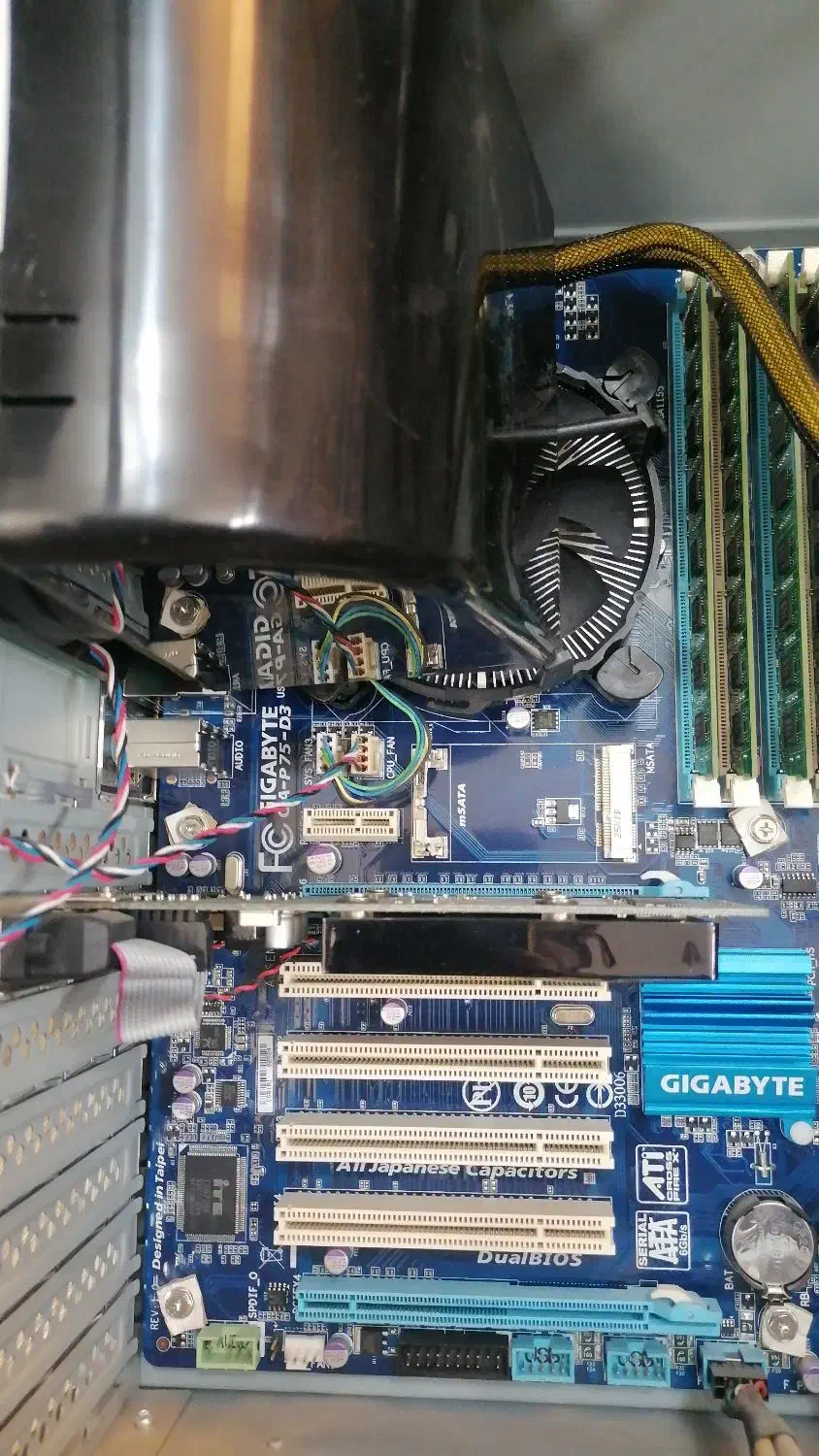 کیس حرفه ای پاور گرین و کولر مستر و قطعات|قطعات و لوازم جانبی رایانه|اصفهان, مولوی|دیوار