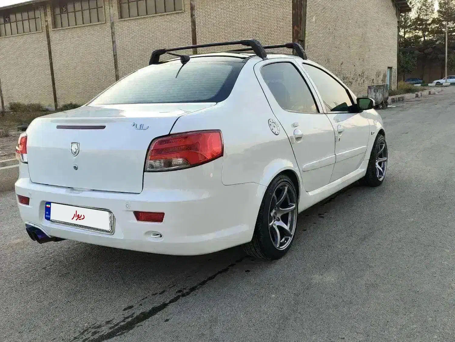 رانا پانوراما 6 دنده مدل 1400 بی رنگ اسپرت|خودرو سواری و وانت|هشتگرد, هشتگرد قدیم|دیوار