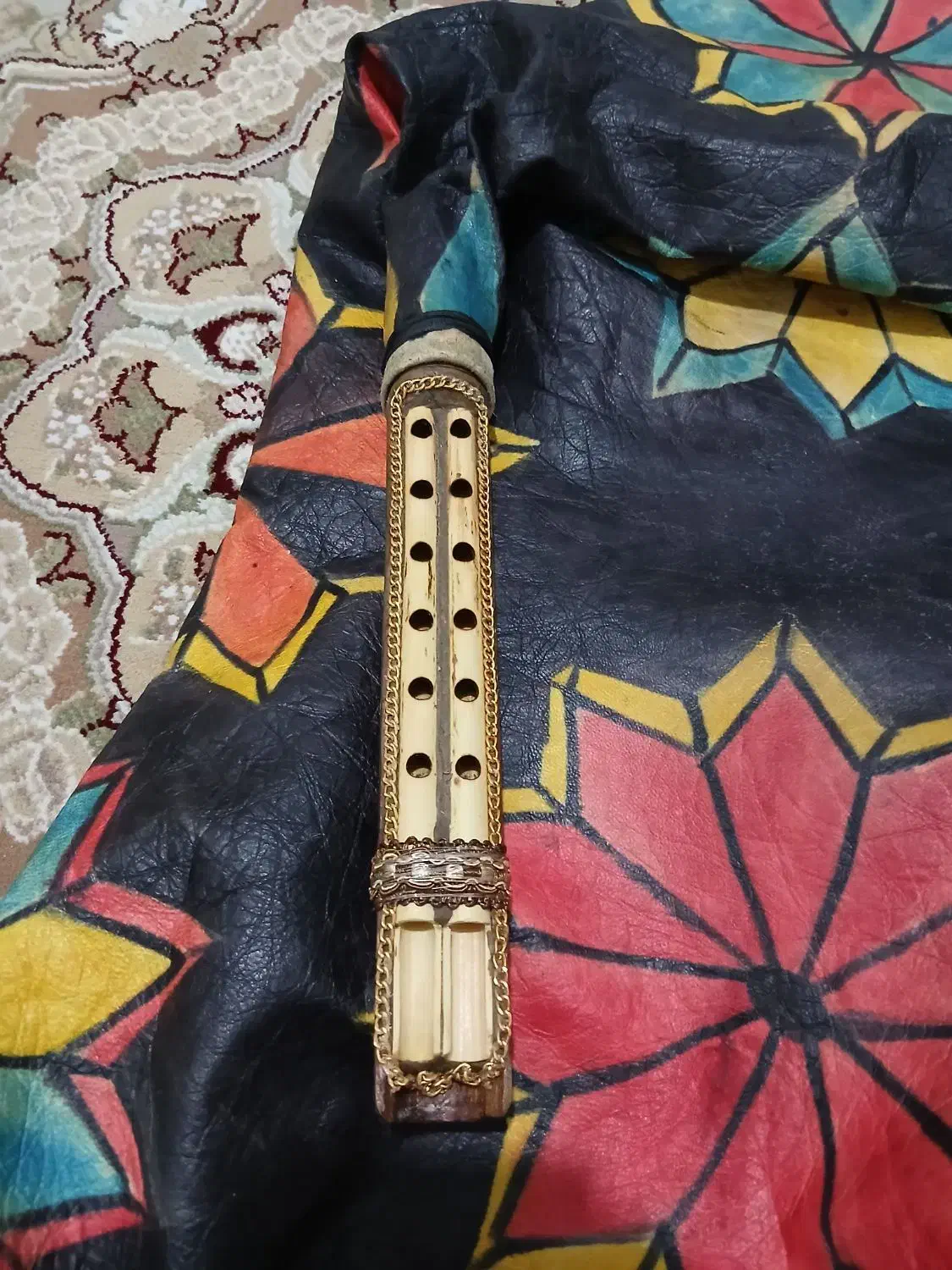 نی انبان|سازهای بادی|اراک, |دیوار