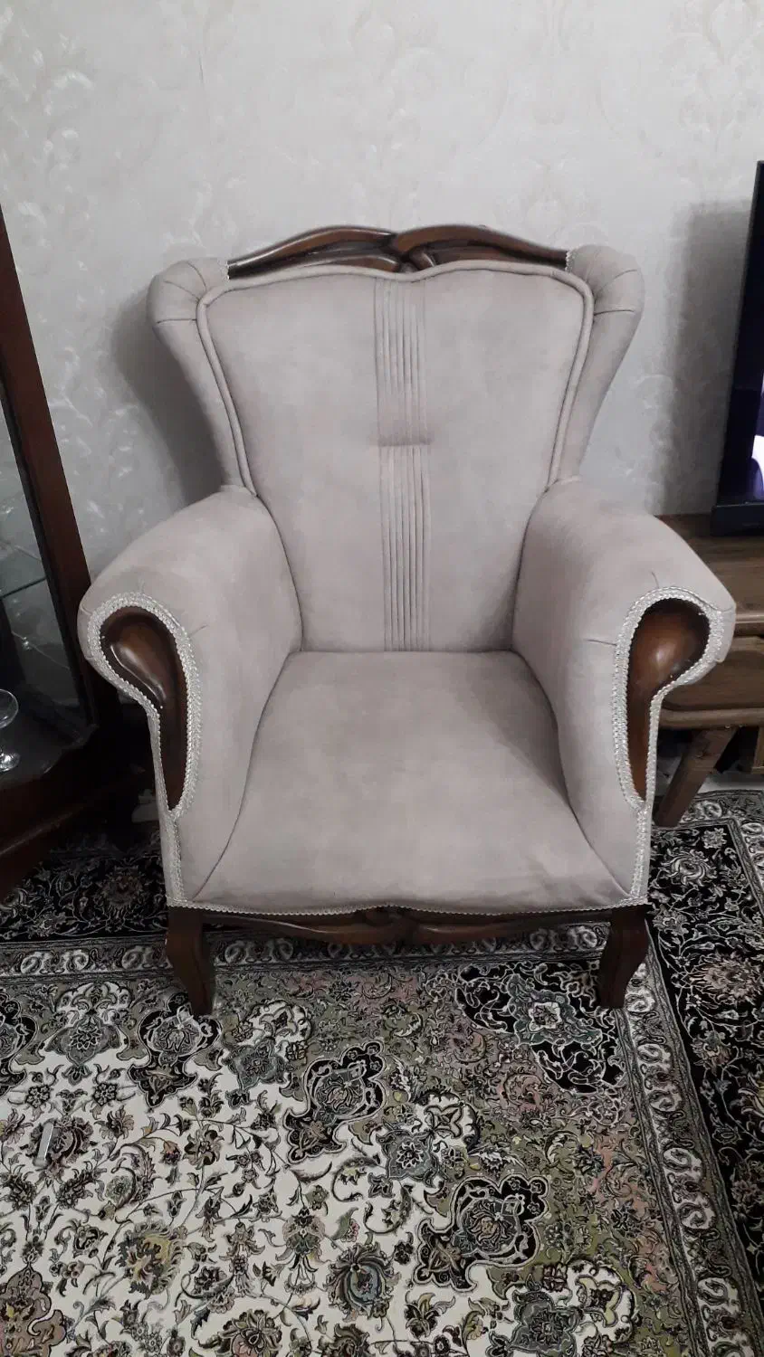 مبلمان تاج دار - کم کارکرد|مبلمان خانگی و میز عسلی|تهران, امام زاده عبدالله|دیوار