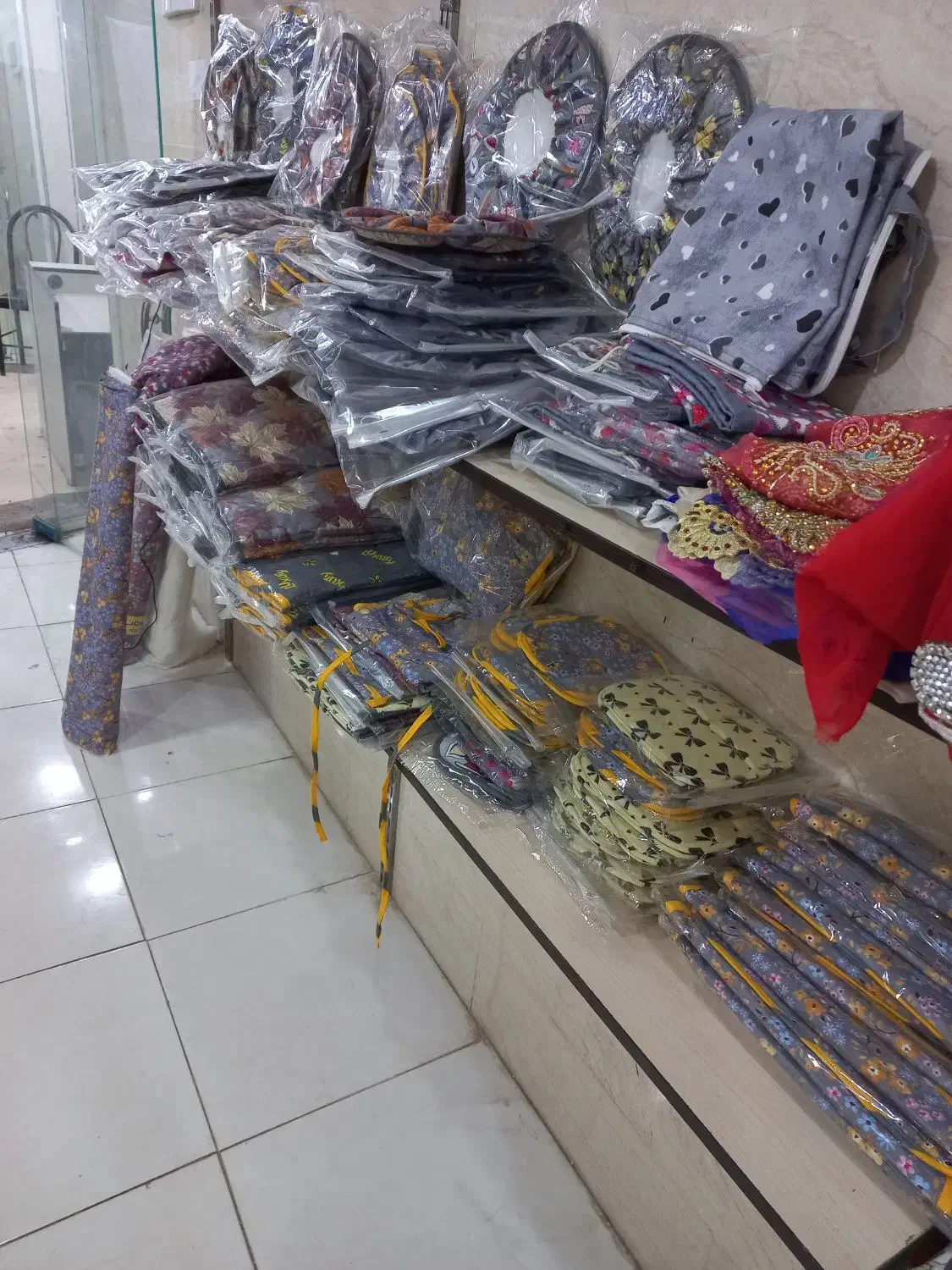 تولیدی سرویس آشپزخانه|سفره، حوله، دستمال آشپزخانه|برازجان, |دیوار