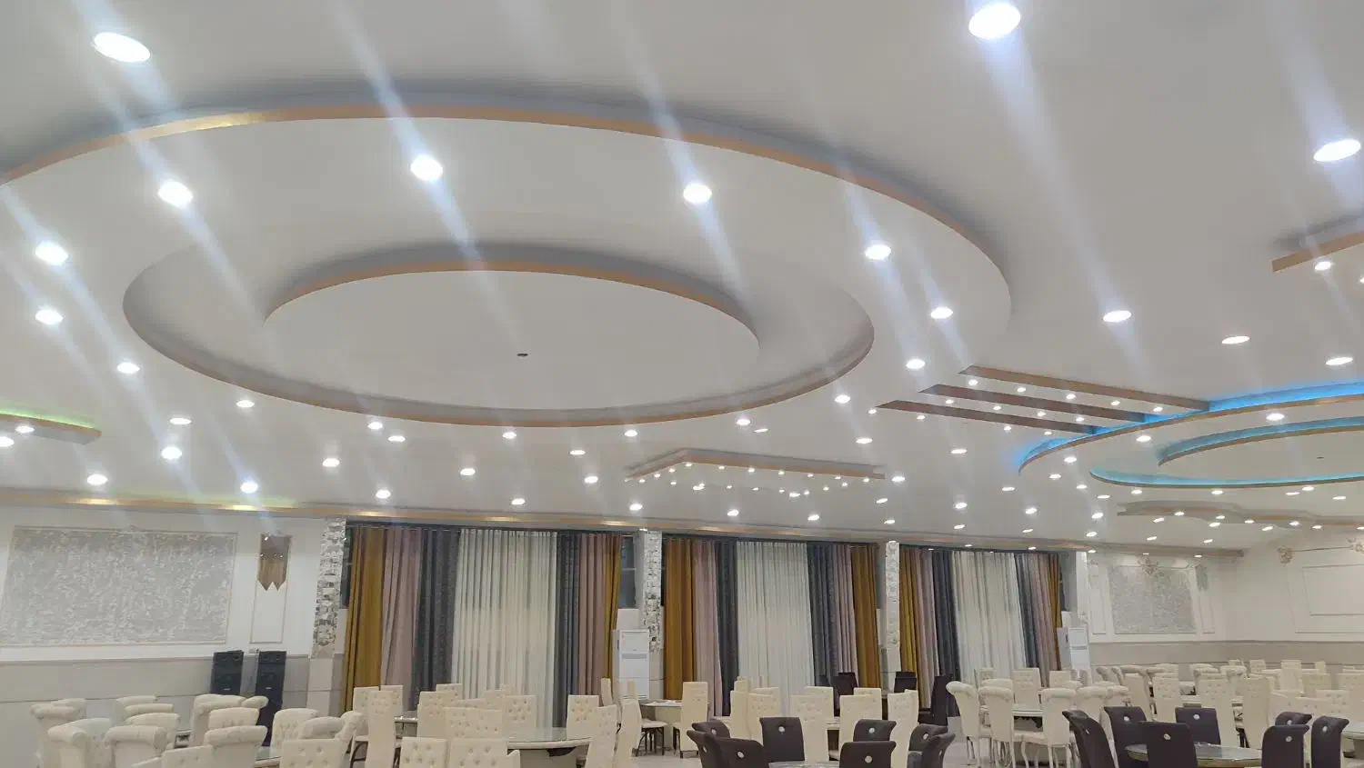 نوبت دهی تالار کاخ فرشته|خدمات پذیرایی، مراسم|زابل, |دیوار