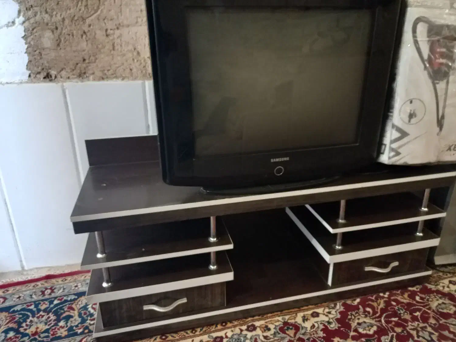 تلویزیون۲۹ اینچ|تلویزیون و پروژکتور|الیگودرز, |دیوار