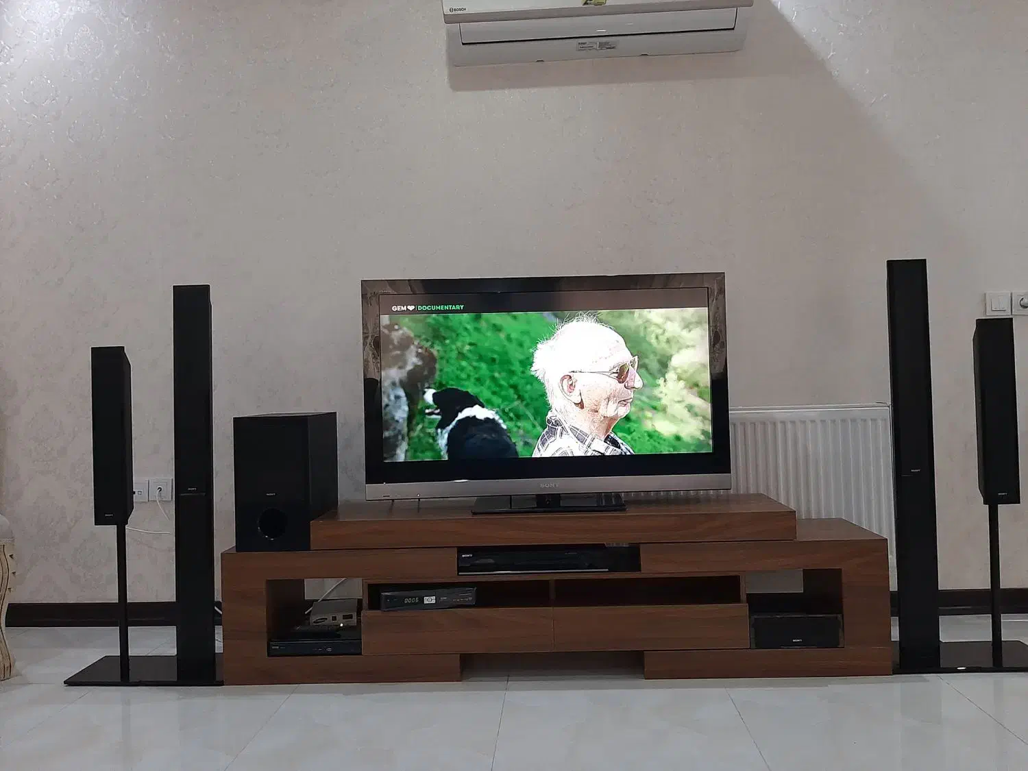 تلویزیون سونی اصل ۴۶ اینچ|تلویزیون و پروژکتور|رباطکریم, رباطکریم|دیوار