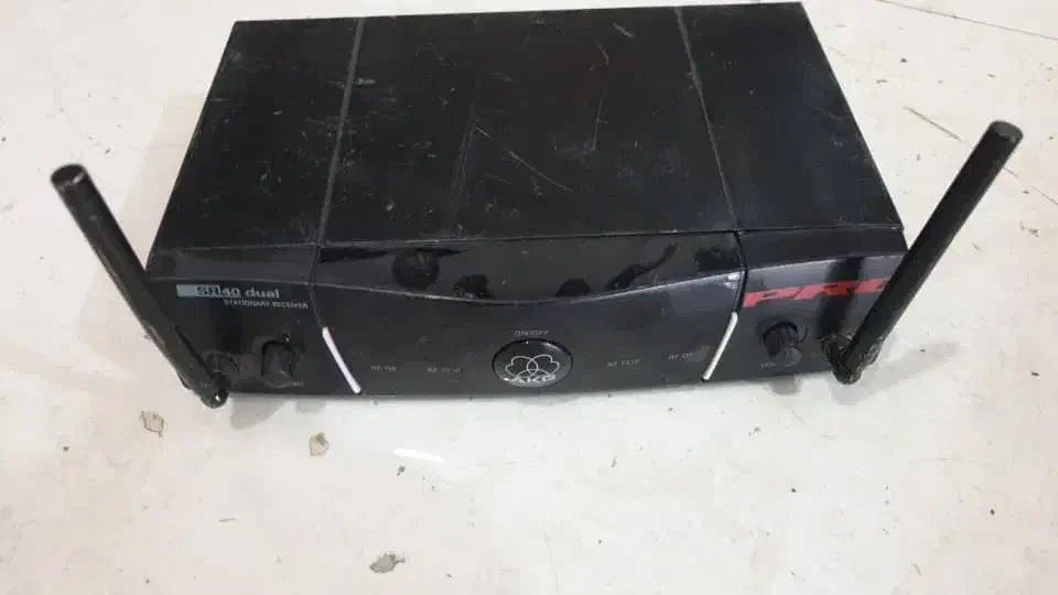 میکروفون یقه ای AKG SR40|صوتی و تصویری|پرند, فاز ۶|دیوار