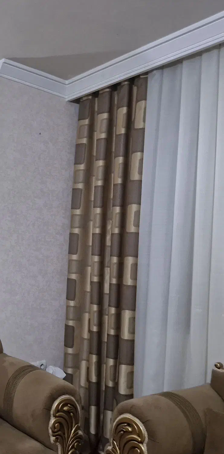 دکور|پرده، رانر، رومیزی|مشهد, هفت تیر (آب و برق)|دیوار