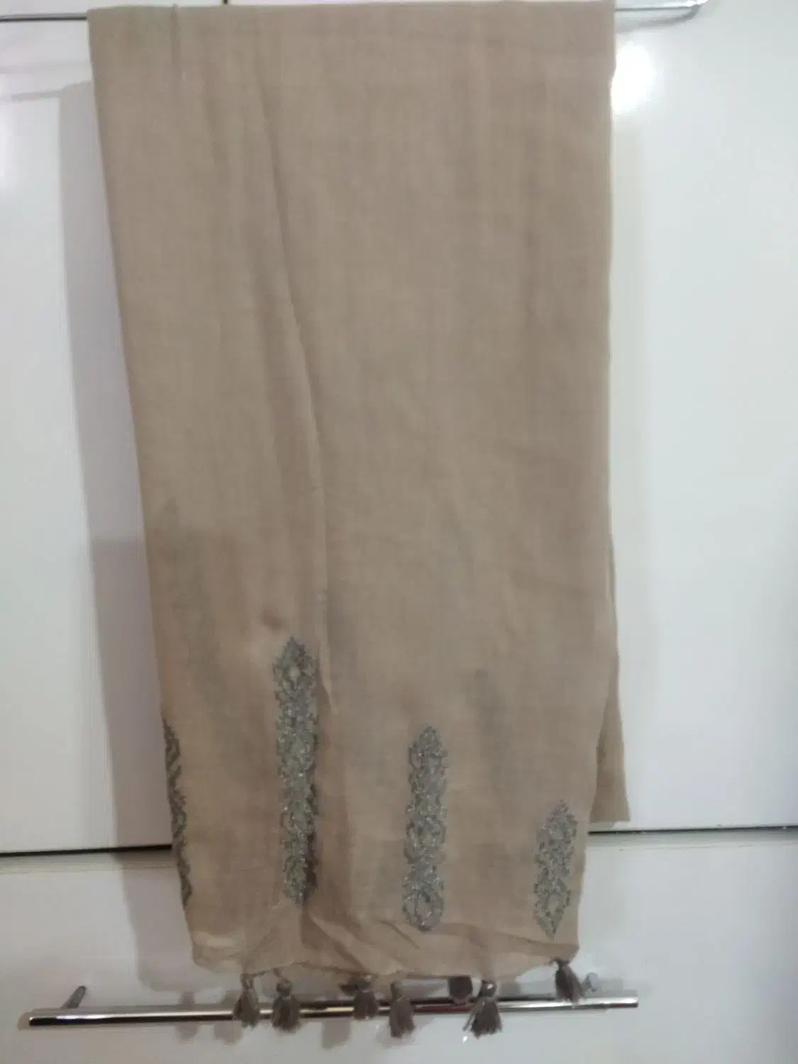 شال وروسری|لباس|خاوه, |دیوار