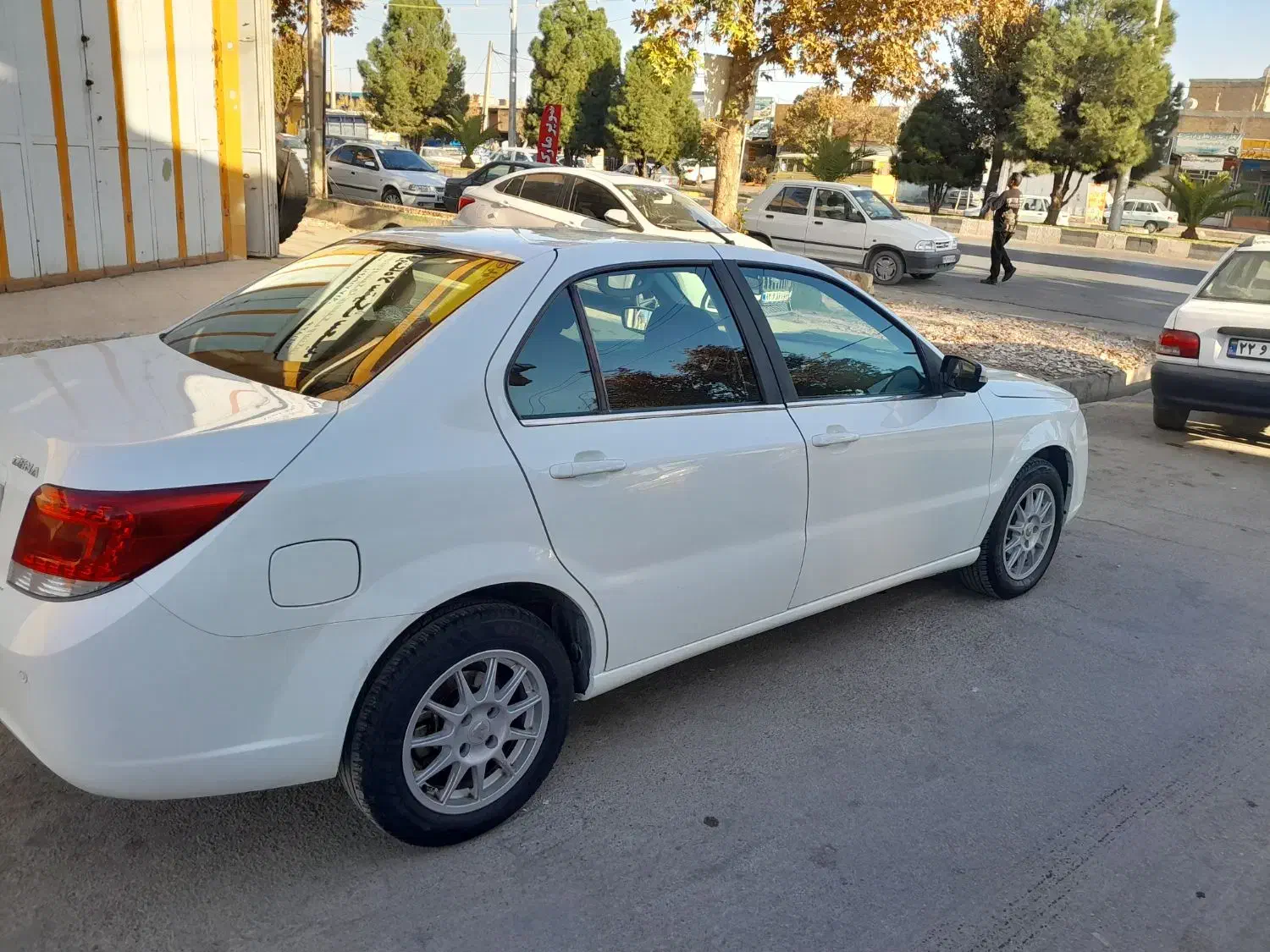 فروش خودرو|خودرو سواری و وانت|مرودشت, استادیوم|دیوار