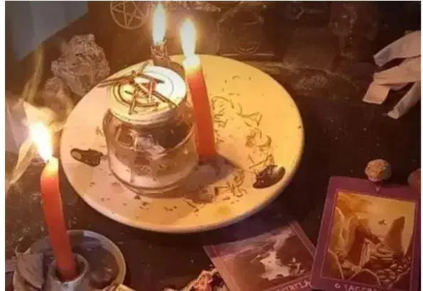 سرکتاب دعاطالع بینی دعانویسی ازدواج تضمینی فقط۲روز|کتاب و مجله مذهبی|محمدشهر, عباس آباد|دیوار