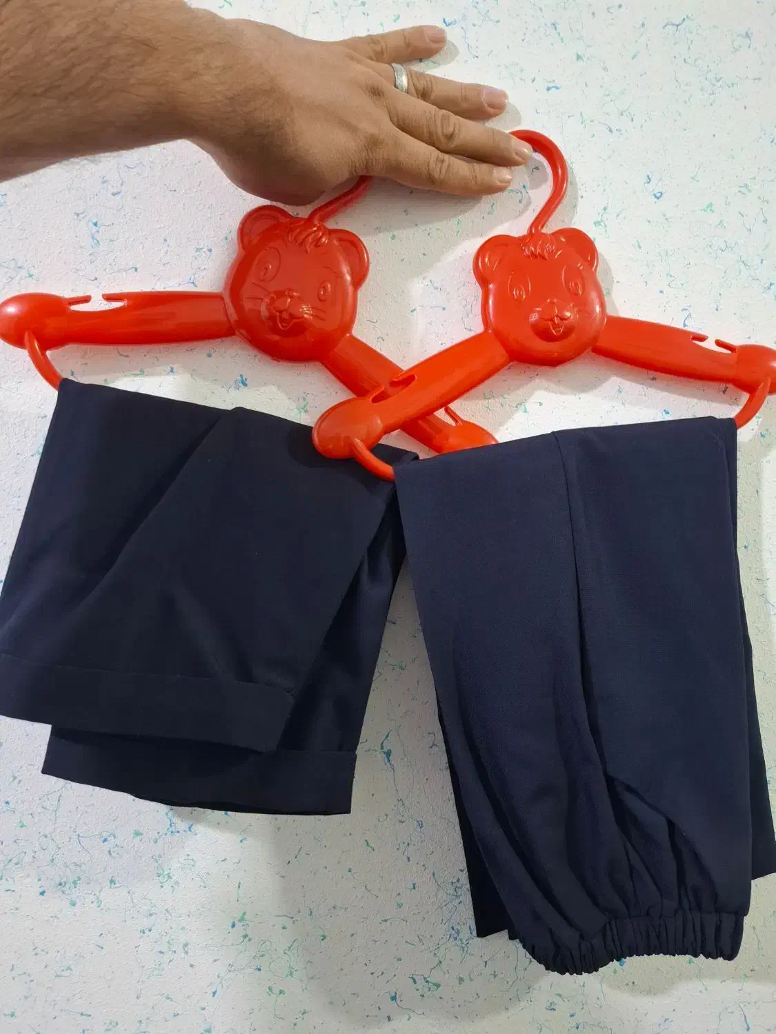 شلوار و شلوارک پارچه ای مناسب بچه|کفش و لباس بچه|بهبهان, |دیوار