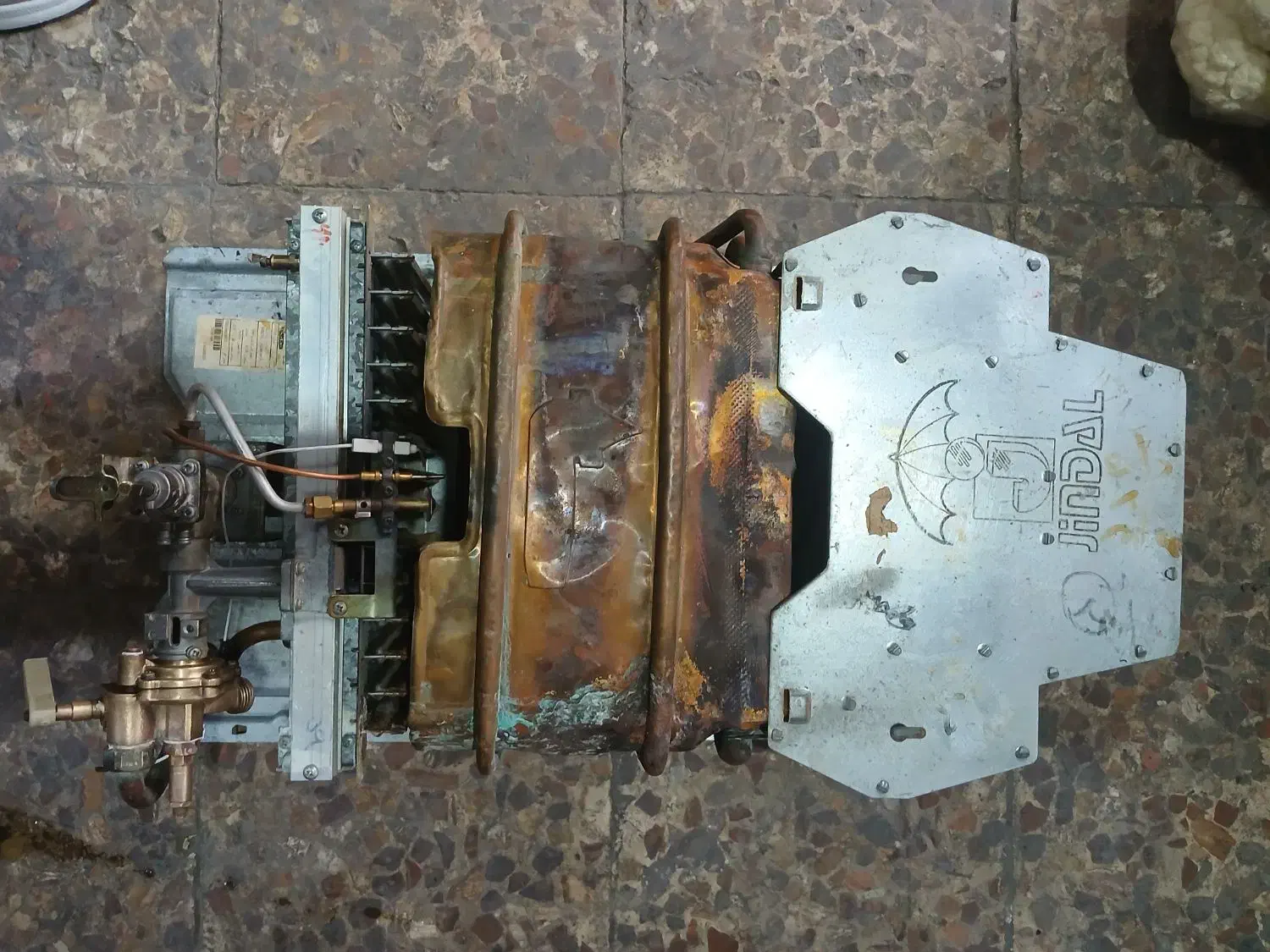 فروش آبگرمکن دیواری دسته دوم|آبگرمکن، پکیج، شوفاژ|شاهرود, |دیوار