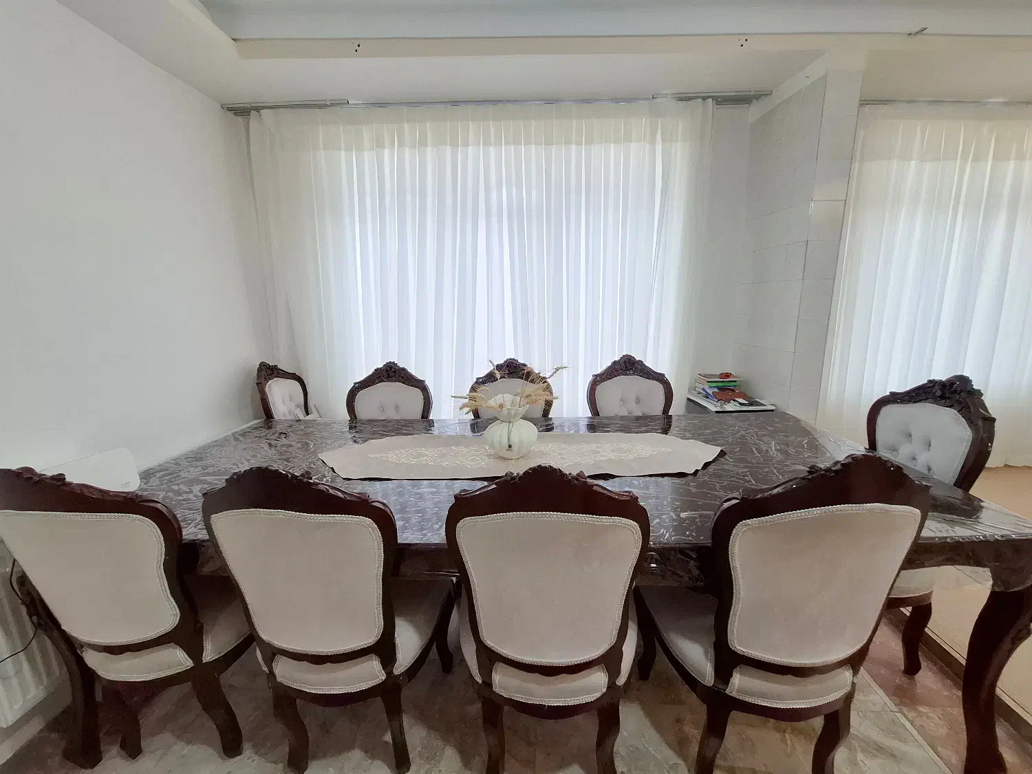 میز غذاخوری|میز و صندلی غذاخوری|خوی, |دیوار