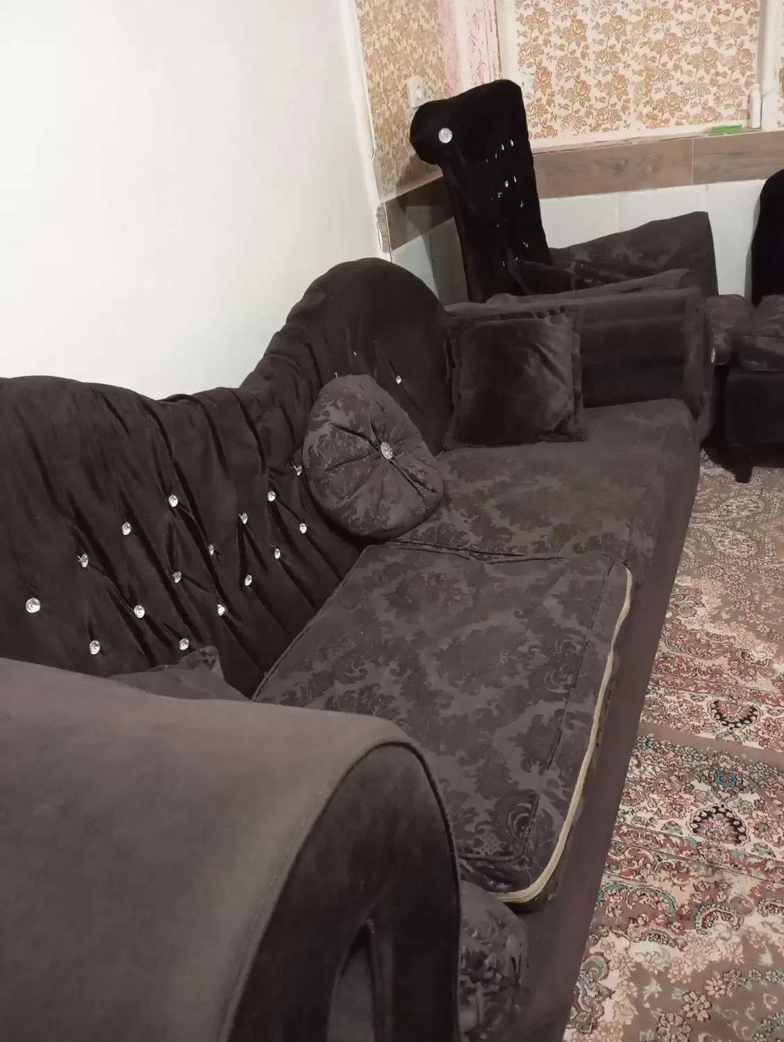 مبل راحتی در حد نو کسی برا ویلا یا باغ لازم داشت|مبلمان خانگی و میز عسلی|آزادشهر, |دیوار