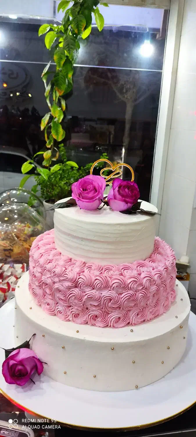 شیرینی کیک عقدعروسی با ما|خدمات پذیرایی، مراسم|کرمان, |دیوار