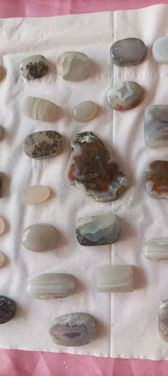 سنگ ونگین|جواهرات|قائن, |دیوار