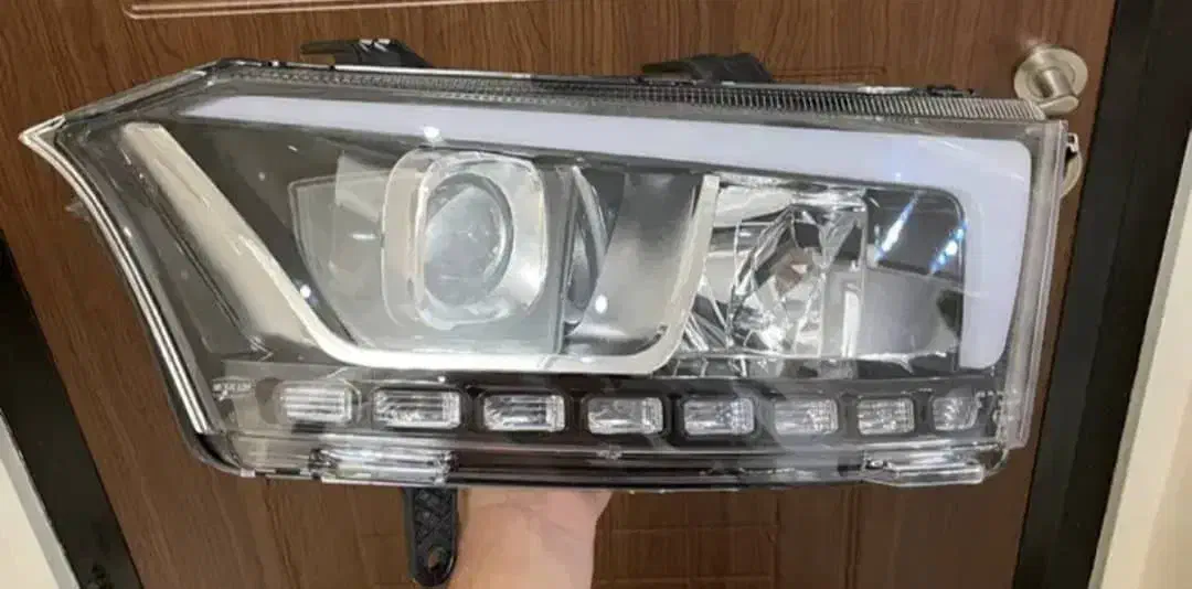 چراغ جلوی دناپلاس کروز|قطعات یدکی و لوازم جانبی|شریف‌آباد, |دیوار