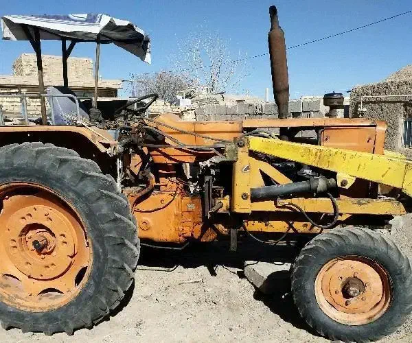 تراکتور رومانی مدل ۶۶|خودرو سنگین|اسفندقه, |دیوار