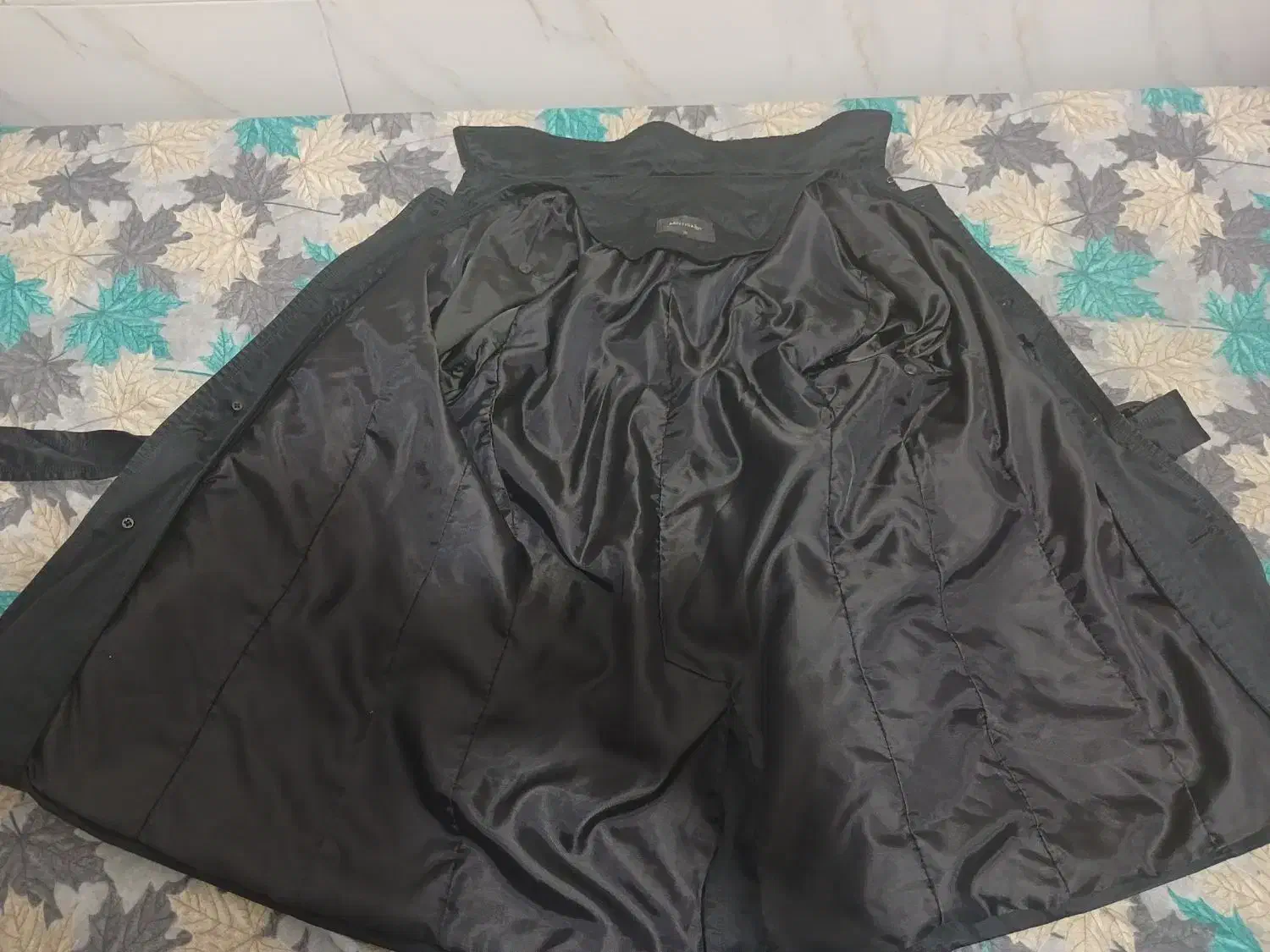 کاپشن خارجی زنانه|لباس|شیراز, مسلم|دیوار