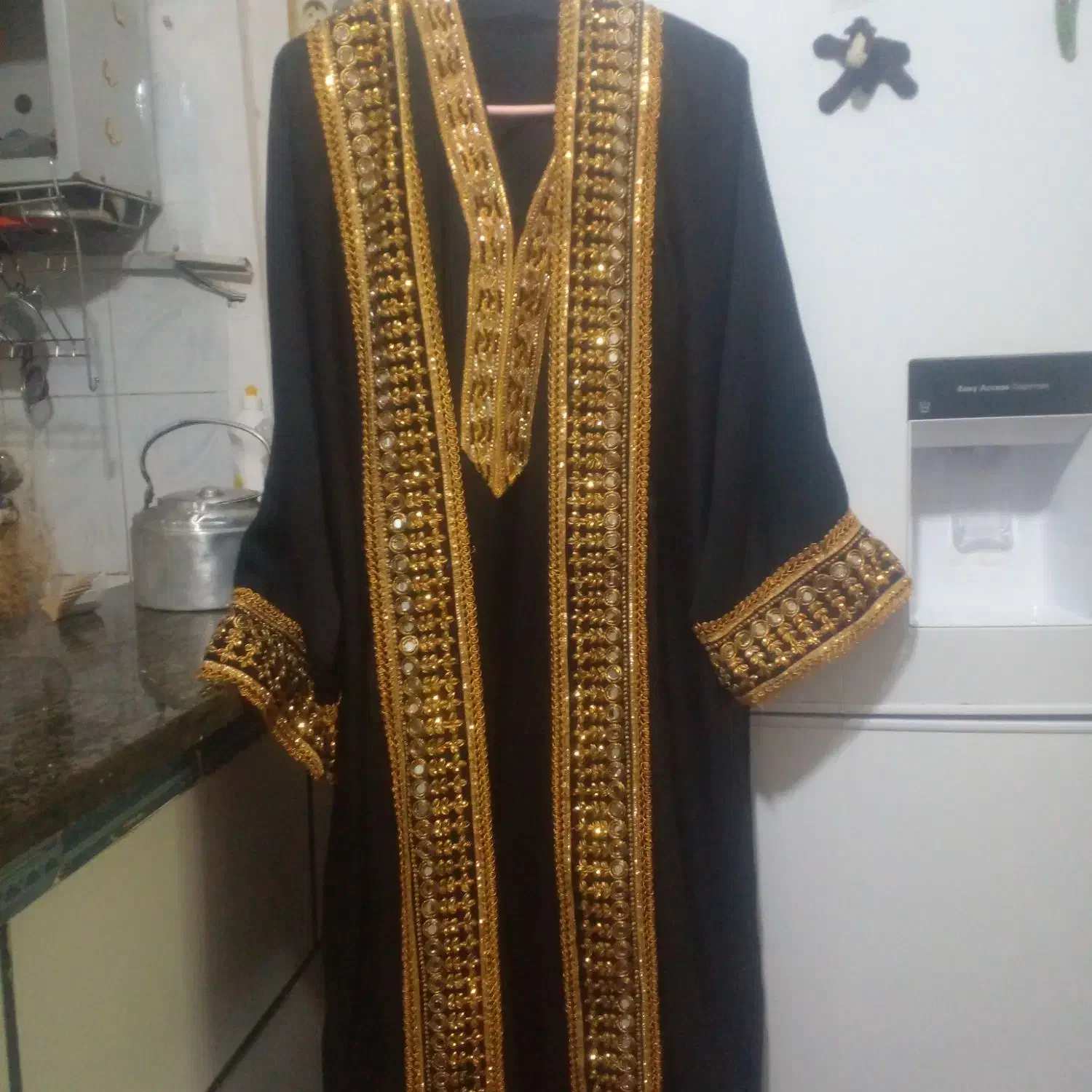 مانتو عبا|لباس|کارون, |دیوار