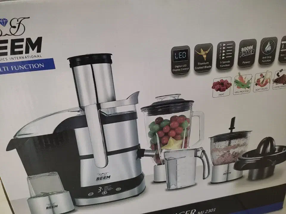 فروش فوری فقط امروز 5تومن زیر قیمت بازار|آبمیوه‌گیر و آب‌مرکبات‌گیر|اراک, |دیوار