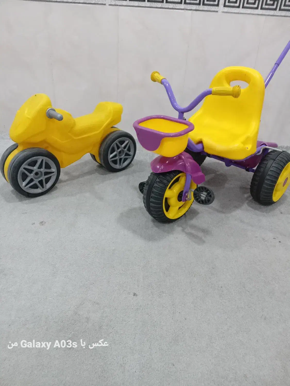 سه چرخه|دوچرخه، اسکیت، اسکوتر|اهرم, |دیوار