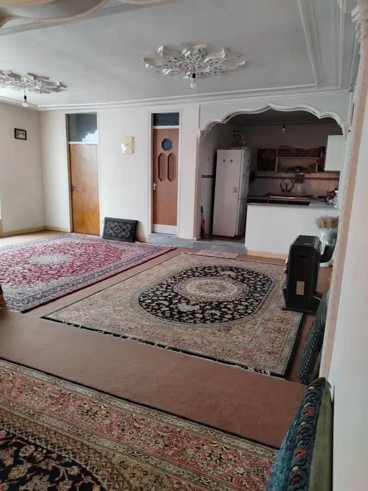 اجاره منزل مبله|اجارهٔ کوتاهمدت آپارتمان و سوئیت|شیراز, دشت چنار|دیوار