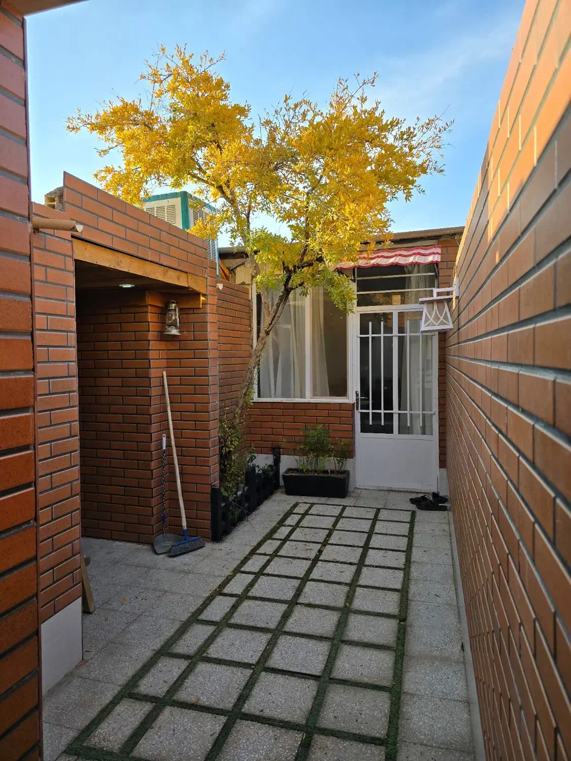 منزل مبله ویلایی|اجارهٔ کوتاه‌مدت آپارتمان و سوئیت|آباده, |دیوار