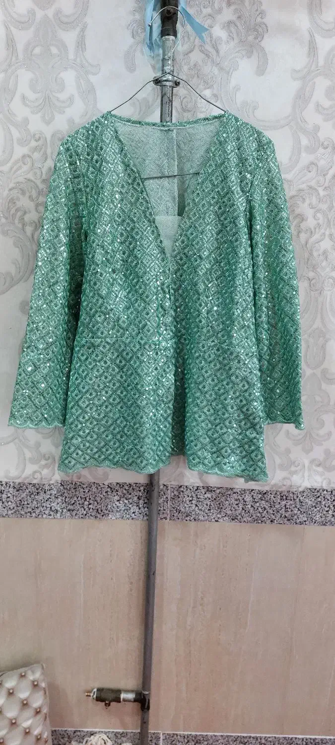 بلوزمجلسی|لباس|عجب شیر, |دیوار