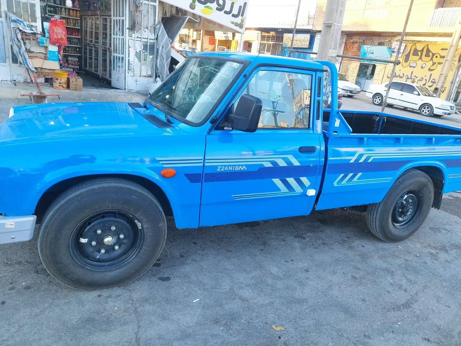 نیسان خشک|خودرو سواری و وانت|همایجان, |دیوار